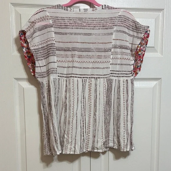 Savanna Jane Floral and Stripe Blouse with Tassels - Picture 12 of 14